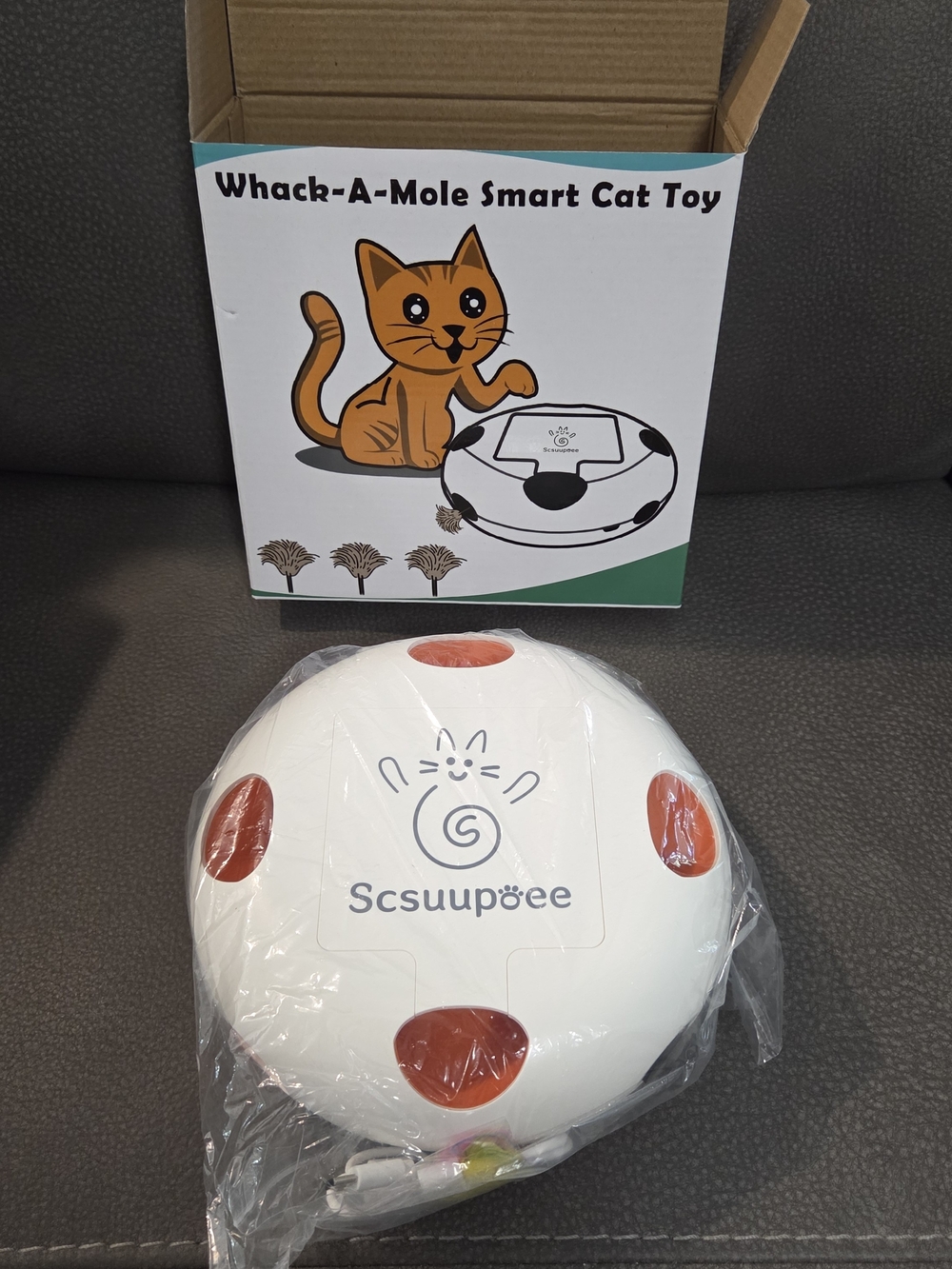 NIB - White and Orange Whack-A-Mole Smart Cat Toy